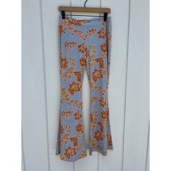 Free People Flared Pants, Make A Statement Floral,‎ Stretchy, Sz S - Picture 2 of 5